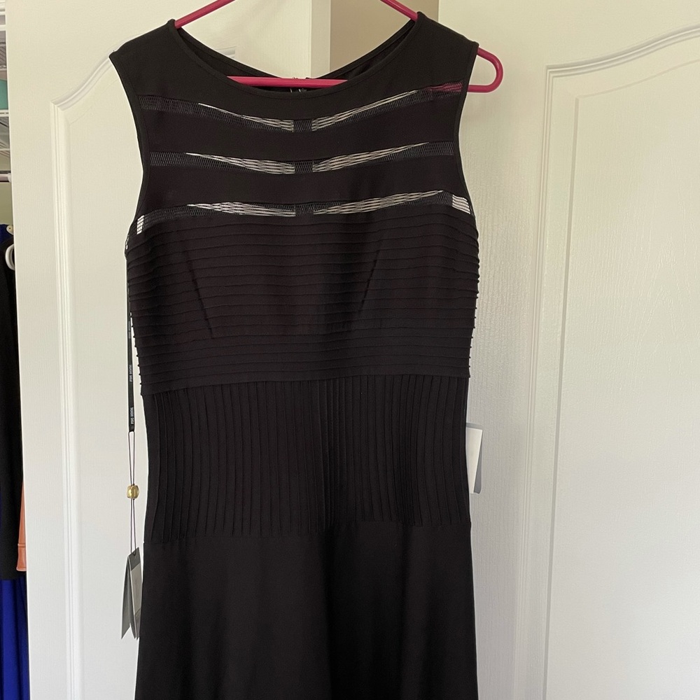 Cute LBD (little black dress) with great lines